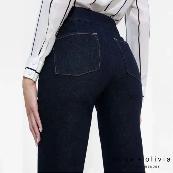Alice + Olivia **NWT** The Trouser Flared Jean in Dark Rinse Denim